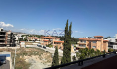 Spacious 3 bedroom apartment in vibrant Kato Paphos 