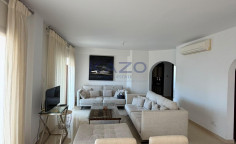 Spacious 3 bedroom apartment in vibrant Kato Paphos 