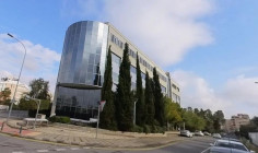 Commercial 400 m2 to rent in Engomi
