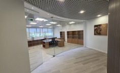 Commercial 400 m2 to rent in Engomi
