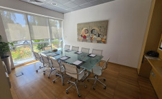 Commercial 400 m2 to rent in Engomi