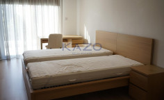 Spacious furnished villa with pool in Episkopi 