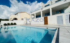 Spacious furnished villa with pool in Episkopi 