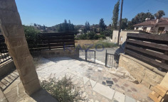 Spacious detached house in peaceful Monagroulli village 