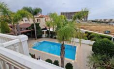 Spacious 3 bedroom house to rent in Agia Thekla