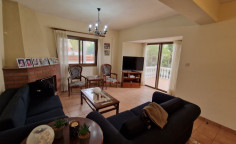 Spacious 3 bedroom house to rent in Agia Thekla