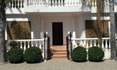 Spacious 3 bedroom house to rent in Agia Thekla