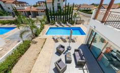 Luxury 3 bedroom house to rent in Agia Thekla