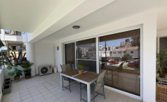 3 bedrooms apartment to rent in Lykabittos