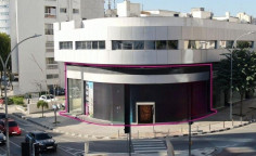 Commercial for sale in Agioi Omologites