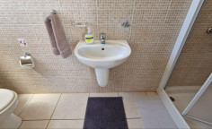 3 bedroom house to rent in Agia Thekla