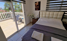 3 bedroom house to rent in Agia Thekla