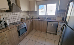 3 bedroom house to rent in Agia Thekla