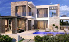 3 bedroom villa with swimming pool for sale in Sea Caves