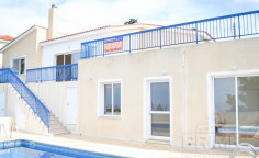Luxury 3 bedroom villa for sale in Mesa Chorio