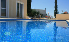 Luxury 3 bedroom villa for sale in Mesa Chorio