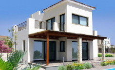 Spacious 3 bed villa for sale in Kouklia