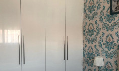 Luxury 2 bedroom furnished apartment with swimming pool for sale in Mesa Geitonia