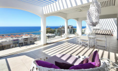 Beautiful 3 bed apartment for sale in Agios Tychonas