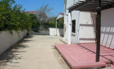 3 bedroom furnished house with swimming pool for sale in Protaras