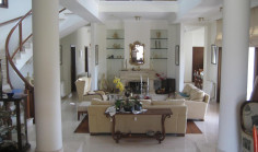 Lovely 4 bedroom house with swimming pool for sale in Tala