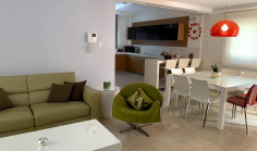 Large 4 bedroom house with swimming pool for sale in Archangelos