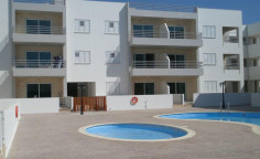 Beautiful 2 bedroom furnished apartment with swimming pool for sale in Paralimni