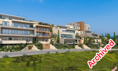 3 bedroom apartment 300m from beach 
