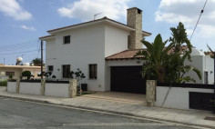 Beautiful corner house for sale in Aradippou 
