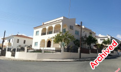 Spacious 5 bedroom detached house in Oroklini 