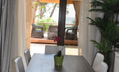 3 bedroom furnished apartment for sale in Germasogeia Tourist Area