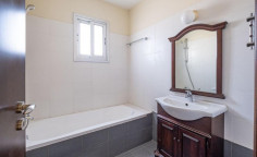3 bed apartment for sale in Kaimakli