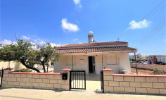2 bedroom bungalow for sale in Xylofagou