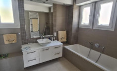 Luxury 5 bedrooms villa in Tala with sea views 