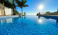 Luxury 5 bedrooms villa in Tala with sea views 
