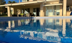 Luxury 5 bedrooms villa in Tala with sea views 