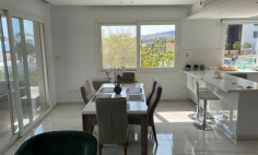Luxury 3 bedroom apartment with swimming pool to rent in Agios Tychonas