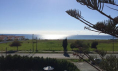 Apartment building for sale on Dekelia road walking distance to the sea, with sea views 