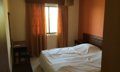 Apartment building for sale on Dekelia road walking distance to the sea, with sea views 