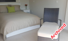 Renovated 2 bedroom house on Dekelia road 20 meters from the beach 