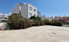 Office 400 m2 to rent in Agios Athanasios