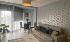 Luxury 1 bedroom furnished apartment with swimming pool to rent in Germasogeia Tourist Area