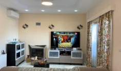 Beautiful 4 bedroom house with swimming pool for sale in Moni