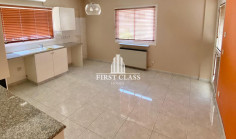 3 bedroom unfurnished apartment to rent in Acropolis