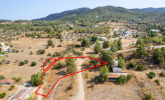 Residential 2375 m2 for sale in Lythrodontas, Nicosia