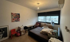 Luxury 4 bedroom penthouse for sale in Chalomantres