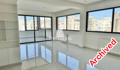 Office 165 m2 to rent in Acropolis