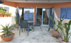 Large 2 bedroom maisonette with swimming pool for sale in Chloraka Large 2 bedroom maisonette with swimming pool for sale in Chloraka