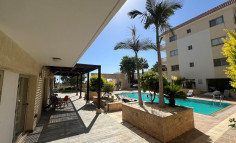 Large 2 beds apartment with swimming pool for sale in Yeroskipou