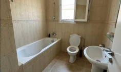 4 bedroom furnished house with swimming pool to rent in Mouttagiaka
